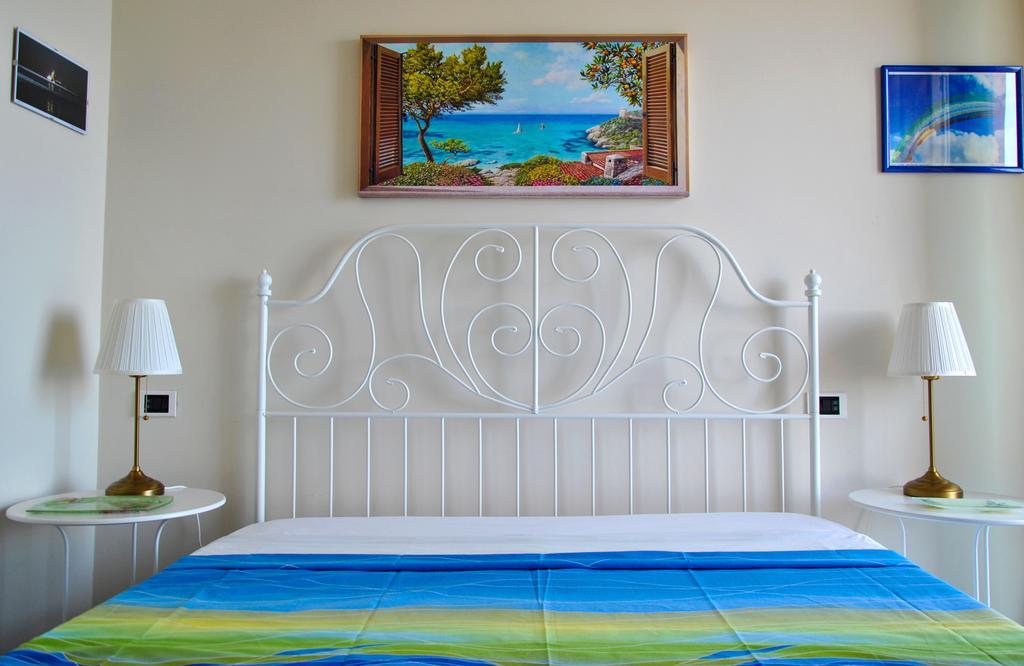 Taorminaxos Wonderful Seaview Apartment จีอาร์ดีนี นักซอส ภายนอก รูปภาพ