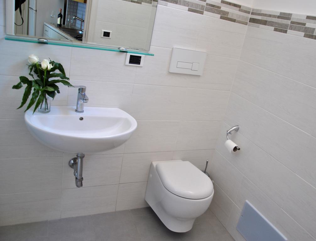 Taorminaxos Wonderful Seaview Apartment จีอาร์ดีนี นักซอส ภายนอก รูปภาพ